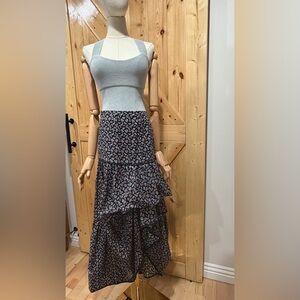 Floral Patterned Black Skirt